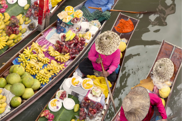Thailand Food Guide: What to Eat and How Much It Costs