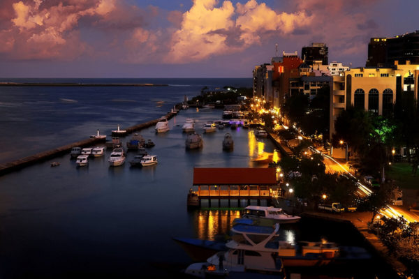 A beautiful evening at Malé.