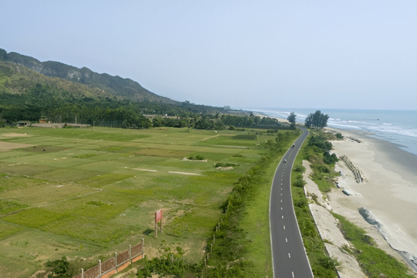 Places to Visit in Cox's Bazar - Marine Drive Road